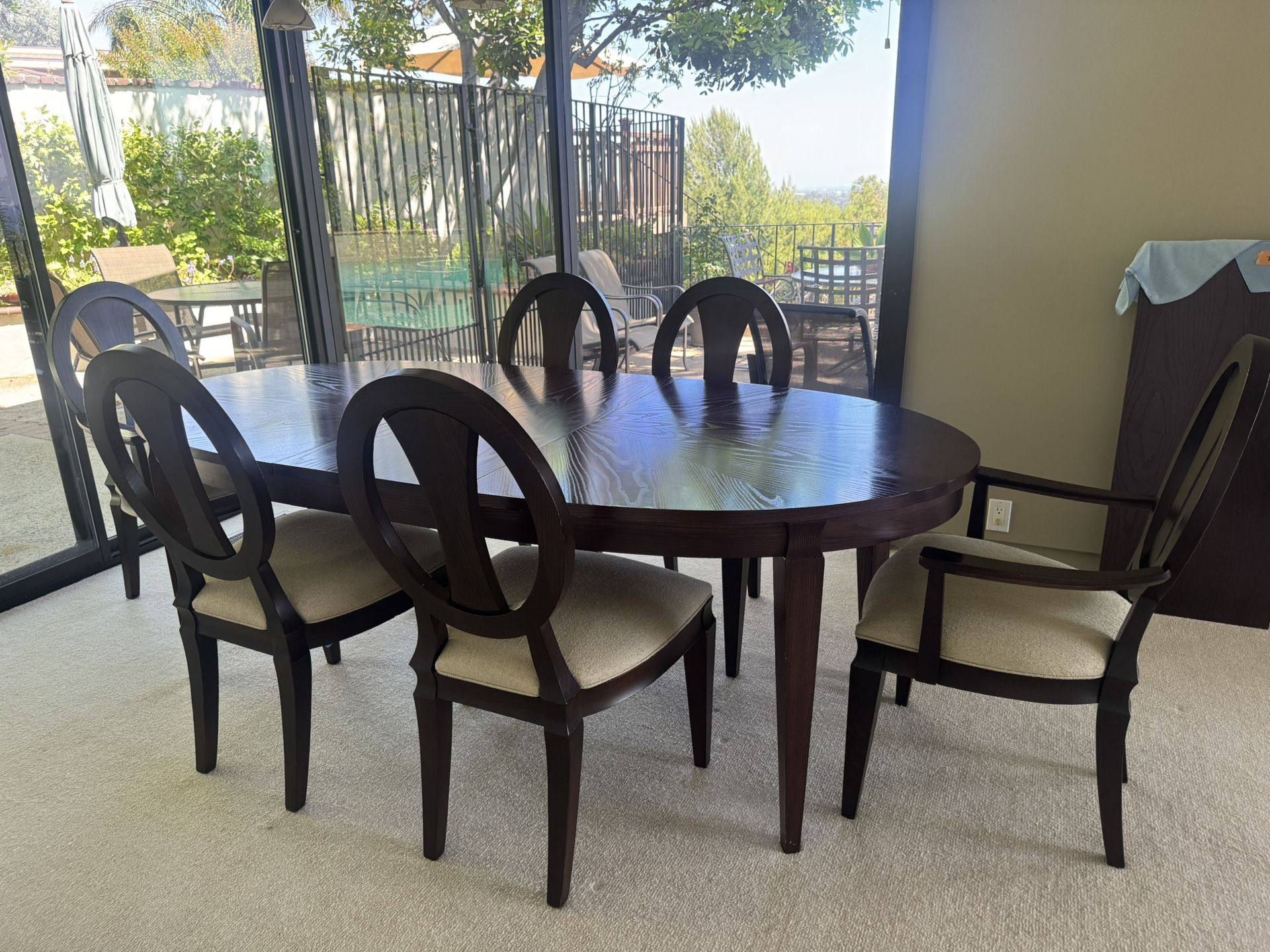 Ethan Allen Dining Table & Chairs