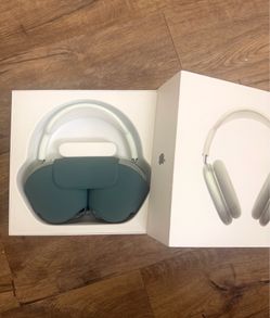 Brand New AirPod Max - Green