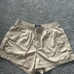 Hollister Ultra High Rise Tie Front Khaki Cargo Shorts With Pockets & Elastic Waistband Size XL