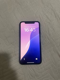 IPHONE XR 64GB (No Sim Restrictions) light blue color