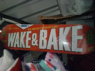 Skateboard 4/20 wake and bake DGK