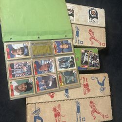 Baseball Cards / Football Cards 