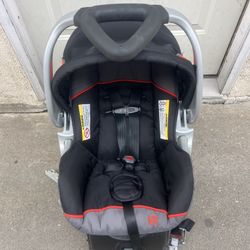 BABY TREND CAR SEAT 