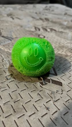 Fuzzball needoh