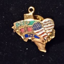 Deep In The Heart of Texas American Flag Patriotic Vintage Collectible Lapel Pin Necklace Charm A-1