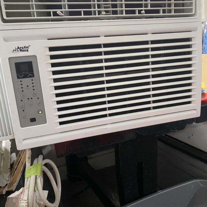 10,000 BTU arctic King Air Conditioner for Sale in New Iberia, LA - OfferUp