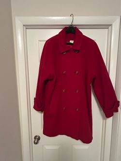 Lauren Meren Wool Red coat size 14 Double Breasted sleeves with tailored button fully lined made in USA in excellent condition pre owned