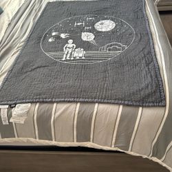 Pottery Barn Baby Crib  Star Wars Quilt 