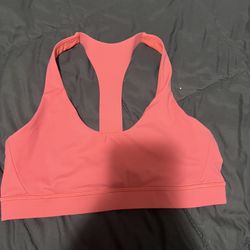 Lulú Sports Bra No Padding .