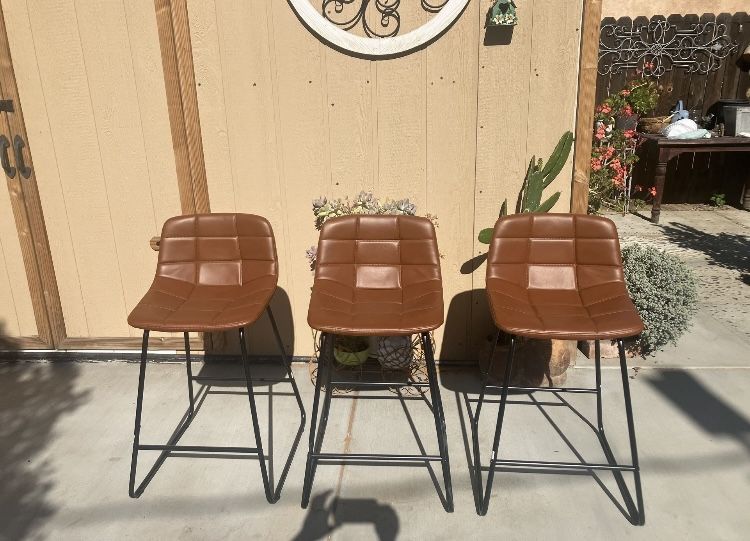 Lue Bona Bar Stools