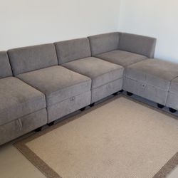 Modular Sectional Sleeper Sofa Couch Bed with Storage Chaise U Shaped Couch with Pull Out Sofa Bed for Living Room. Light Grey Couch.