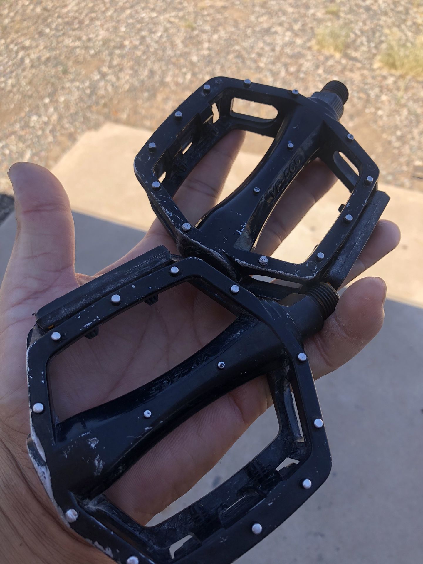 VP 565 Pedals 9/16