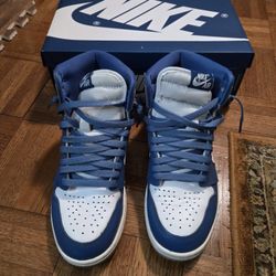 Jordan 1 True Blue