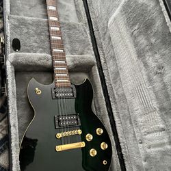 Yamaha SBG 700s Guitar w/ Case