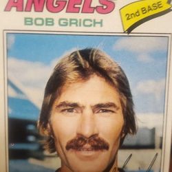 Various Vintage Baseball And Basketball Cards