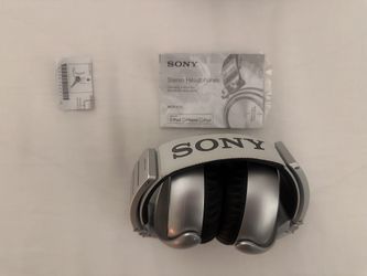 Sony Silver Over Ear Stereo Headphones