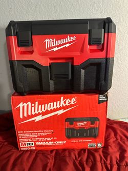 Milwaukee m18 vacuum