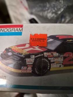 1991 1/24 SCALE FORD T BIRD SEALED