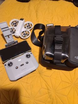 Dji Neo in excellent condition with carrybag and s21 in new condition