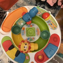 Fisher Price busy body Toddler Table