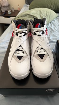Air Jordan 8 bugs bunny