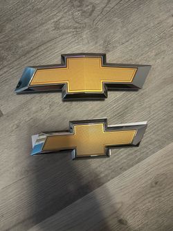 Chevy emblems (bow ties)