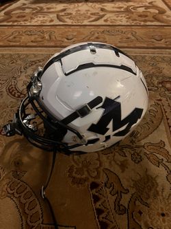 M Schutt F7 2.0 air Football helmet