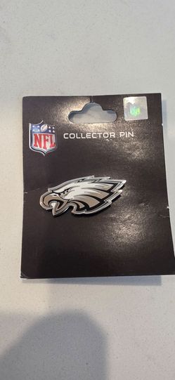 NFL Eagles pin & lanyard