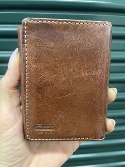 Vintage Coach Small Brown Leather Wallet – Used