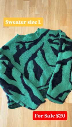 Sweater size L