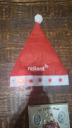 BATERY OPERATED ADULT / TEENS SANTA HAT - HALLOWEEN  / CHRISTMAS 