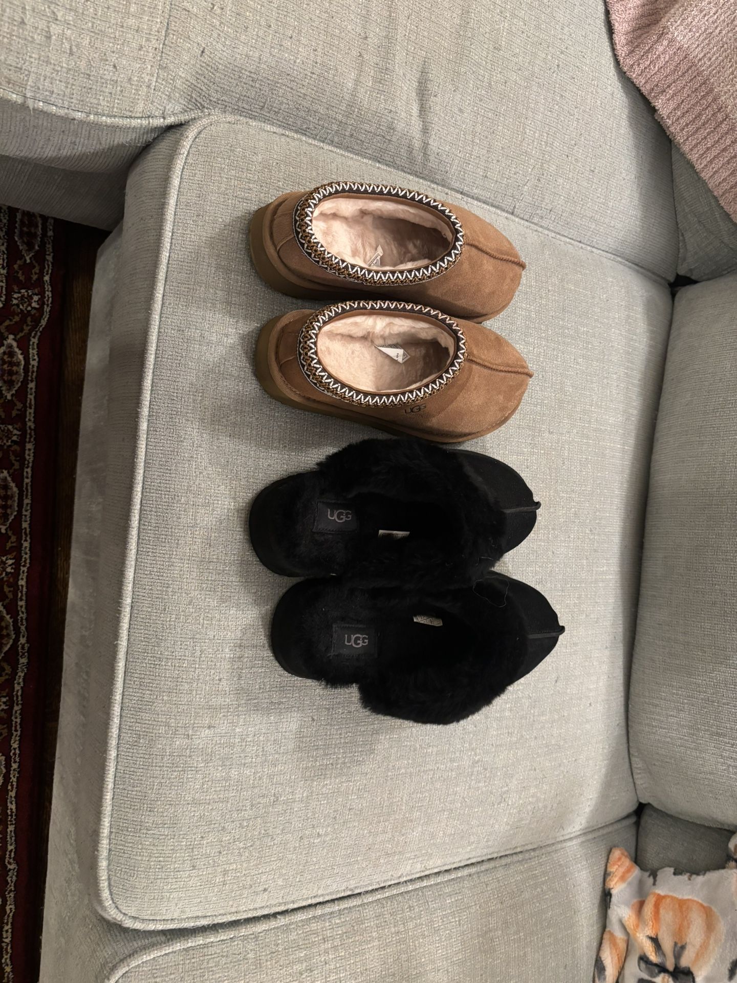 Uggs Shoes And House Slippers