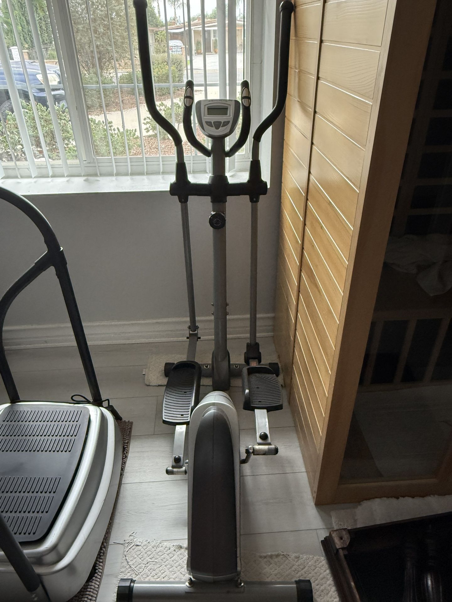 Exerpeutic Elliptical
