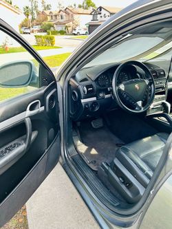 2004 Porsche Cayenne