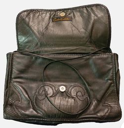 Vintage 1984 Carlos Falchi snakeskin clutch /shoulder/cross body bag
