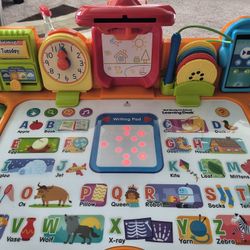 VTECH Learning Desk 