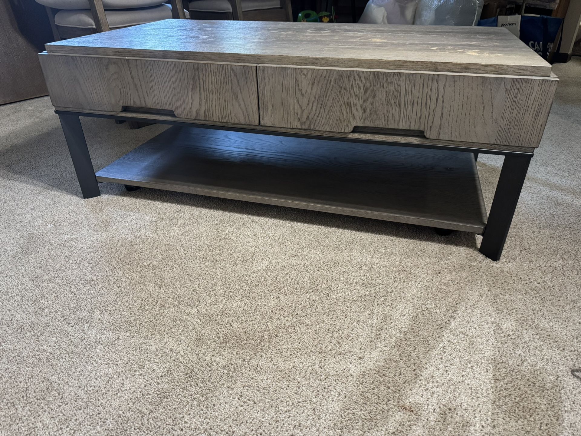 Coffee Table For sale. 