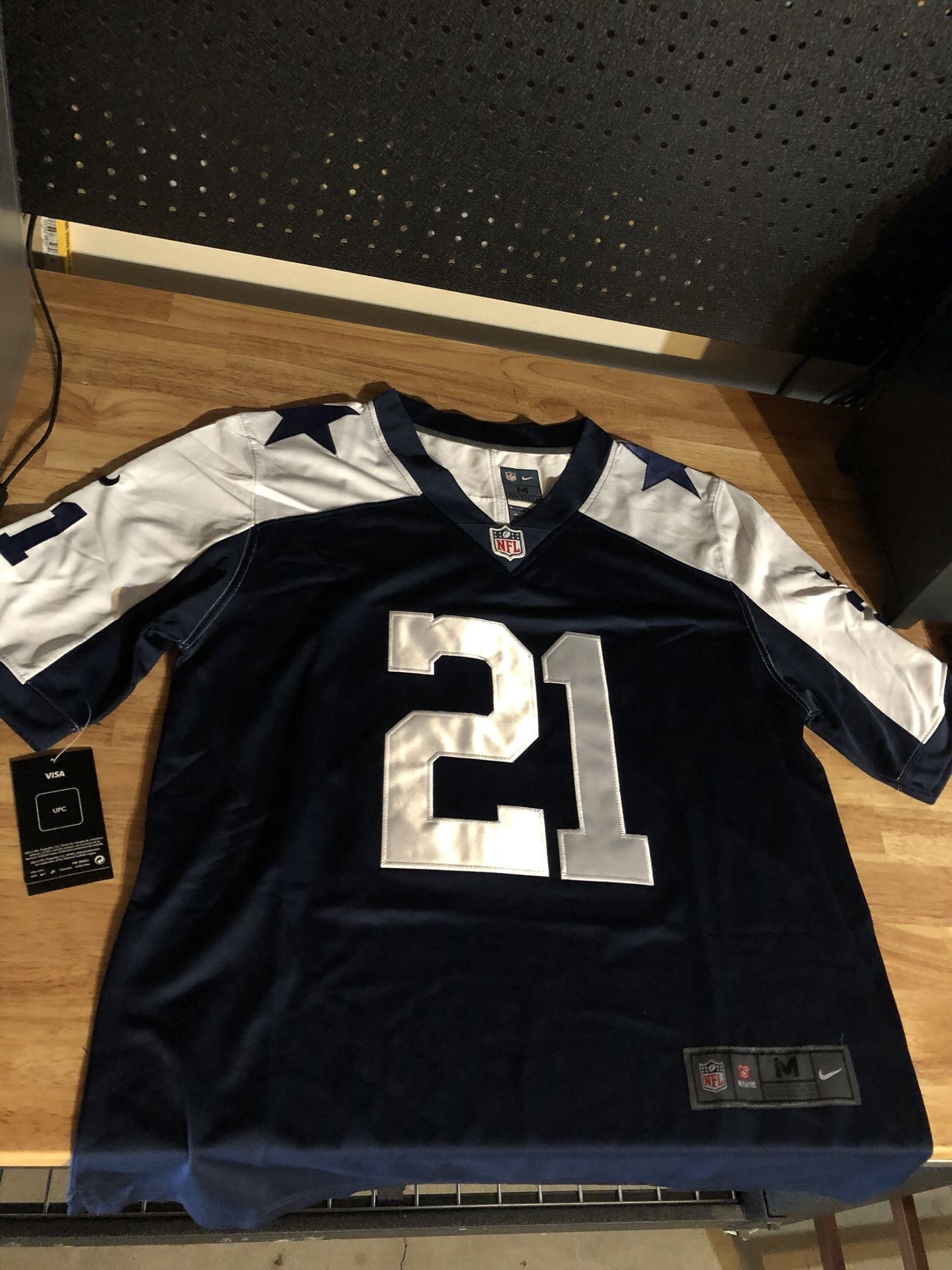 ***Ezekiel Elliott Dallas Cowboys Nike Men’s Throwback Vapor Limited Game Jersey!!