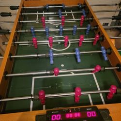 HARVARD FOOSBALL TABLE WITH ELECTRONIC SCORE KEEPER & GOAL SENSORS