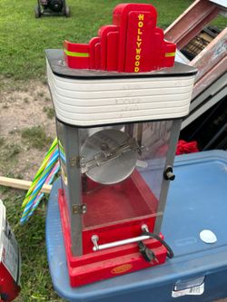 Popcorn machine