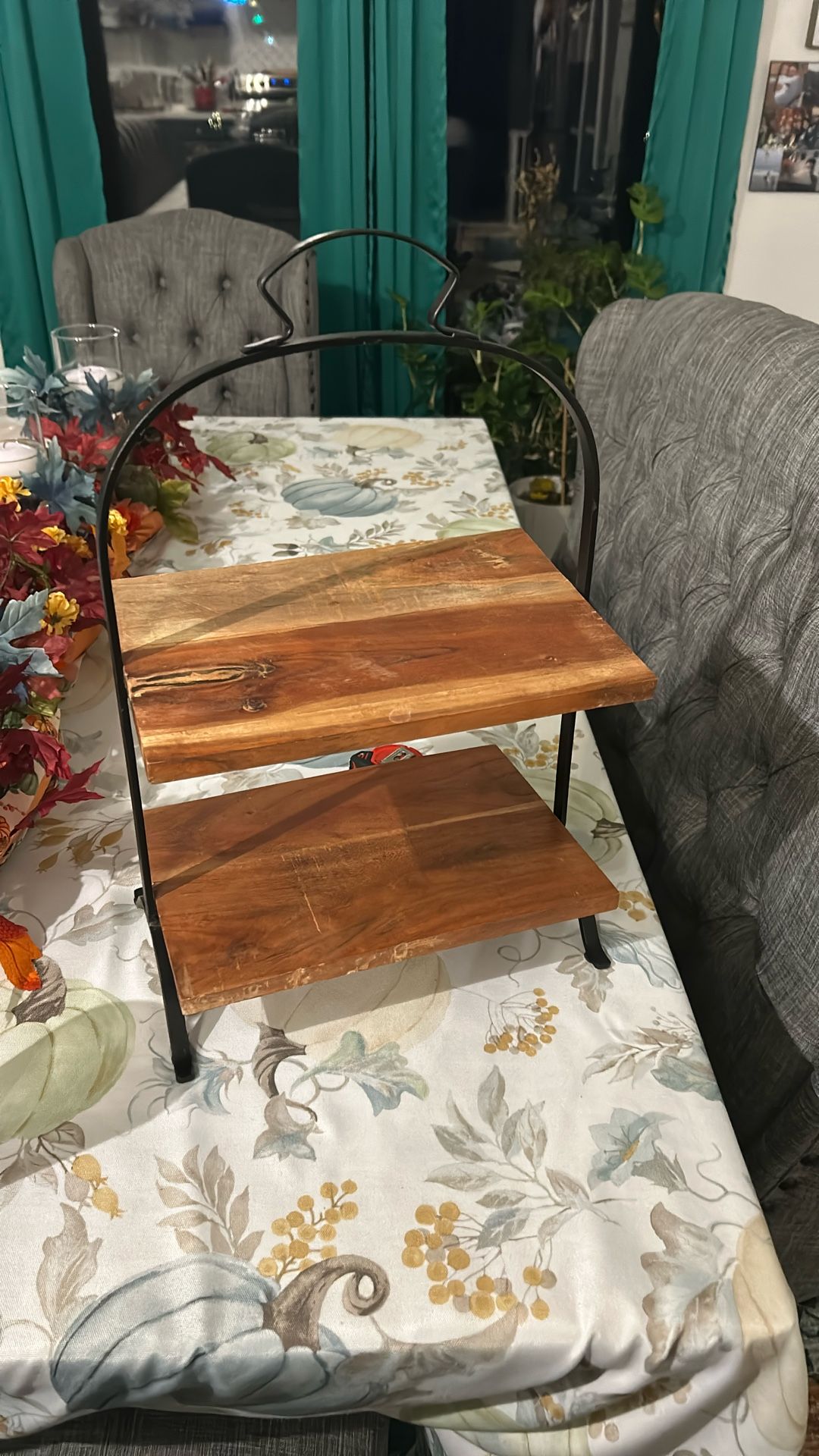 Metal & Wooden Shelfs 