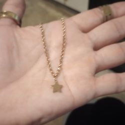 18k Gold plated Stainless Star Bracelet 