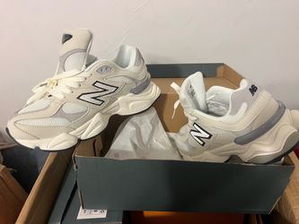 New Balance 9060 sneakers in a crisp