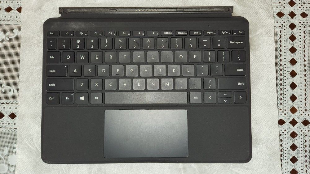 Microsoft Surface Go/Go 2 Keyboard. Black.