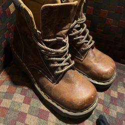 Doc Marten Boots