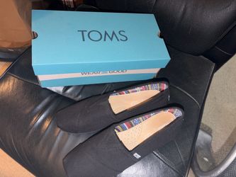 TOMS Alpargata 10.5 Like New