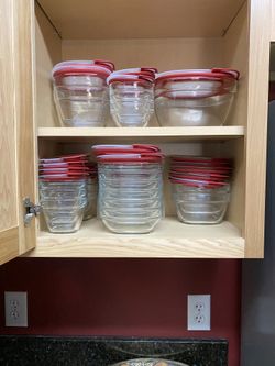 Rubbermaid Glass Food Storage