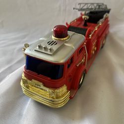 🚒 Vintage 1980 Battery Operated Fire Engine – Bump N Go (NOT WORKING)