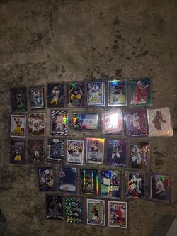 NFL Football Trading Cards Lot with Autos and Rookies