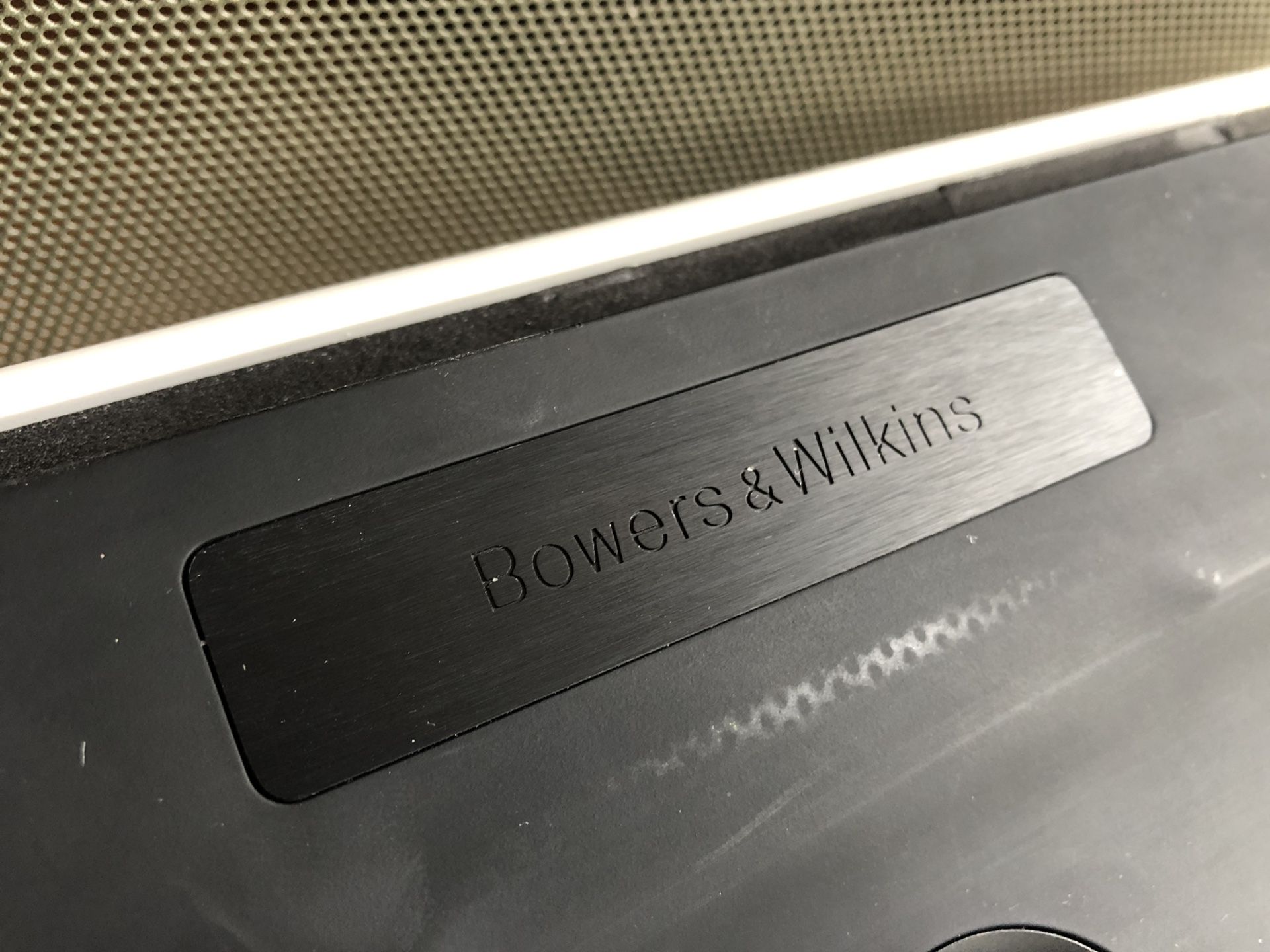 Bowers & Wilkins CWM7.4 In wall speakers